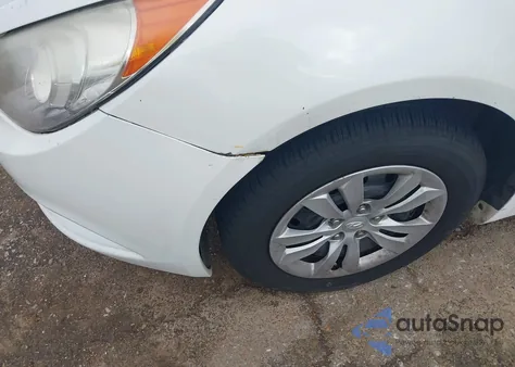 2011 Hyundai Sonata Gls z USA, uszkodzony, nr VIN 5NPEB4AC0BH153225